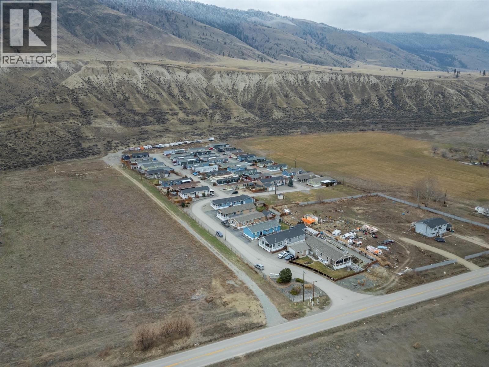 #48 712 SHUSWAP  E ROAD - 23