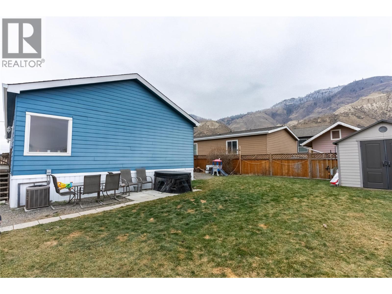 #48 712 SHUSWAP  E ROAD - 20