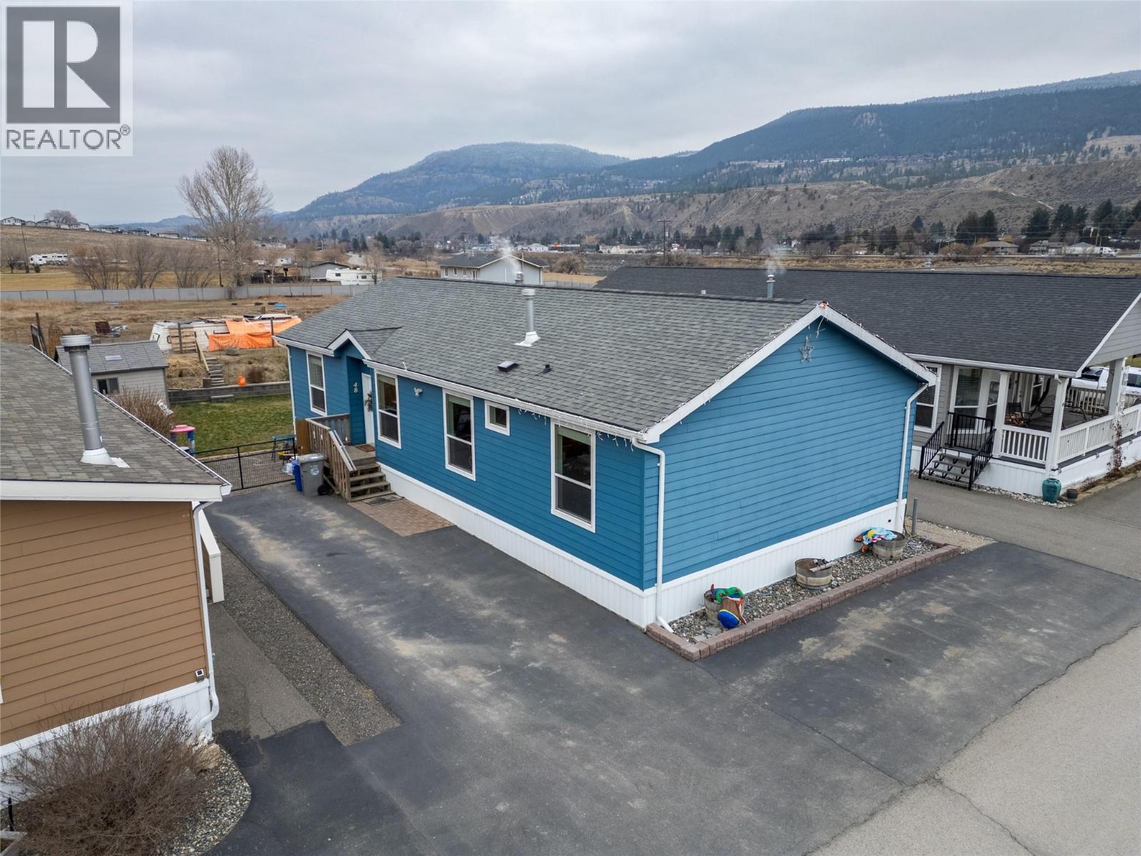 #48 712 SHUSWAP  E ROAD - 28