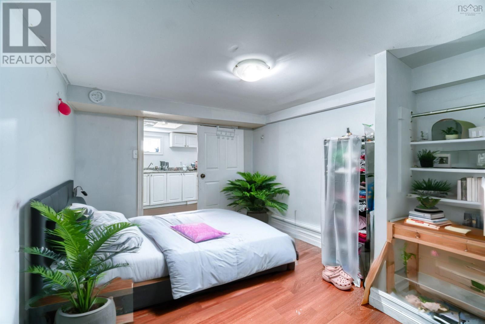 Property 33 of 49 of 20-22 Coronet Avenue