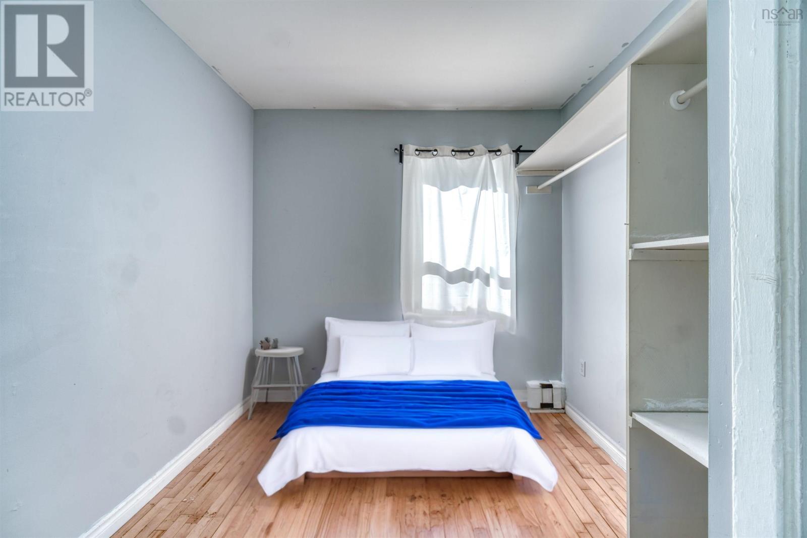 Property 7 of 49 of 20-22 Coronet Avenue