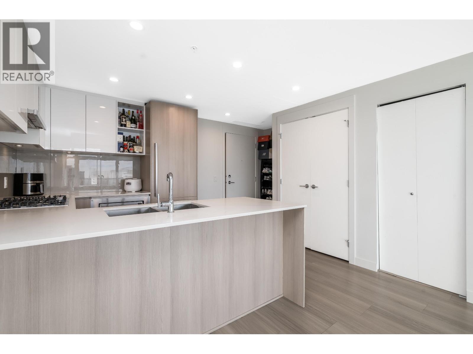 2606 618 CARNARVON STREET, New Westminster