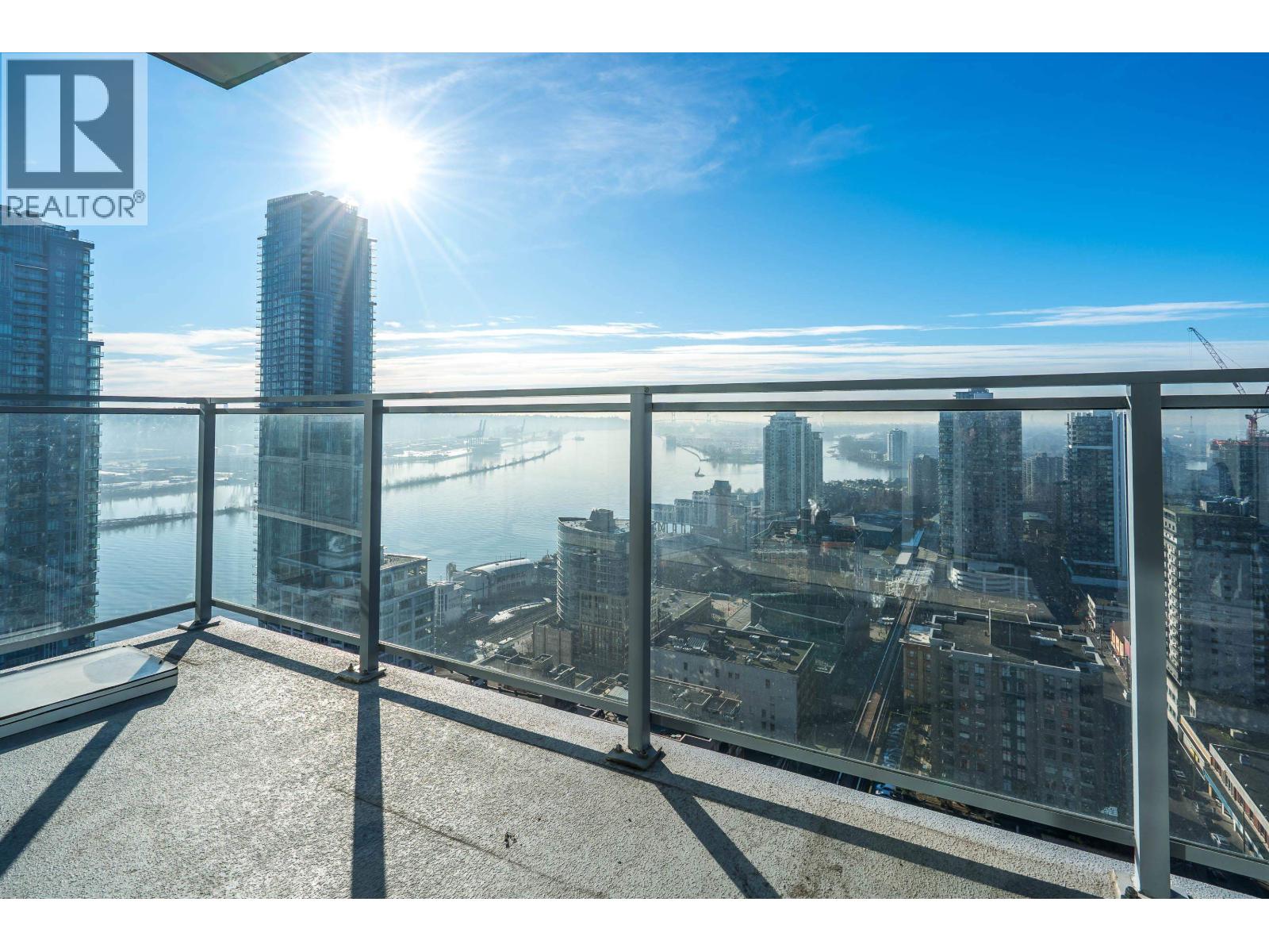 2606 618 CARNARVON STREET, New Westminster