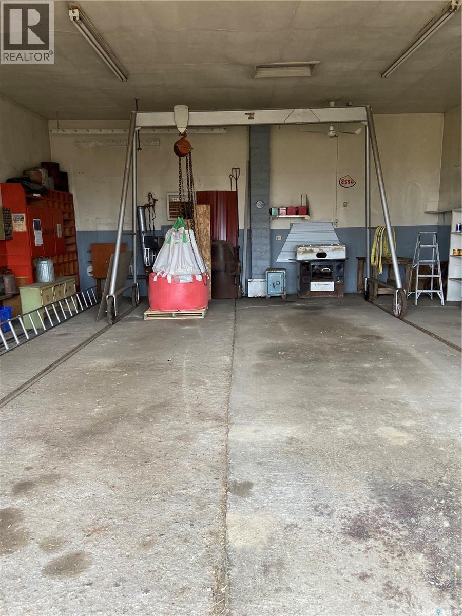 BENDER ACREAGE - 25