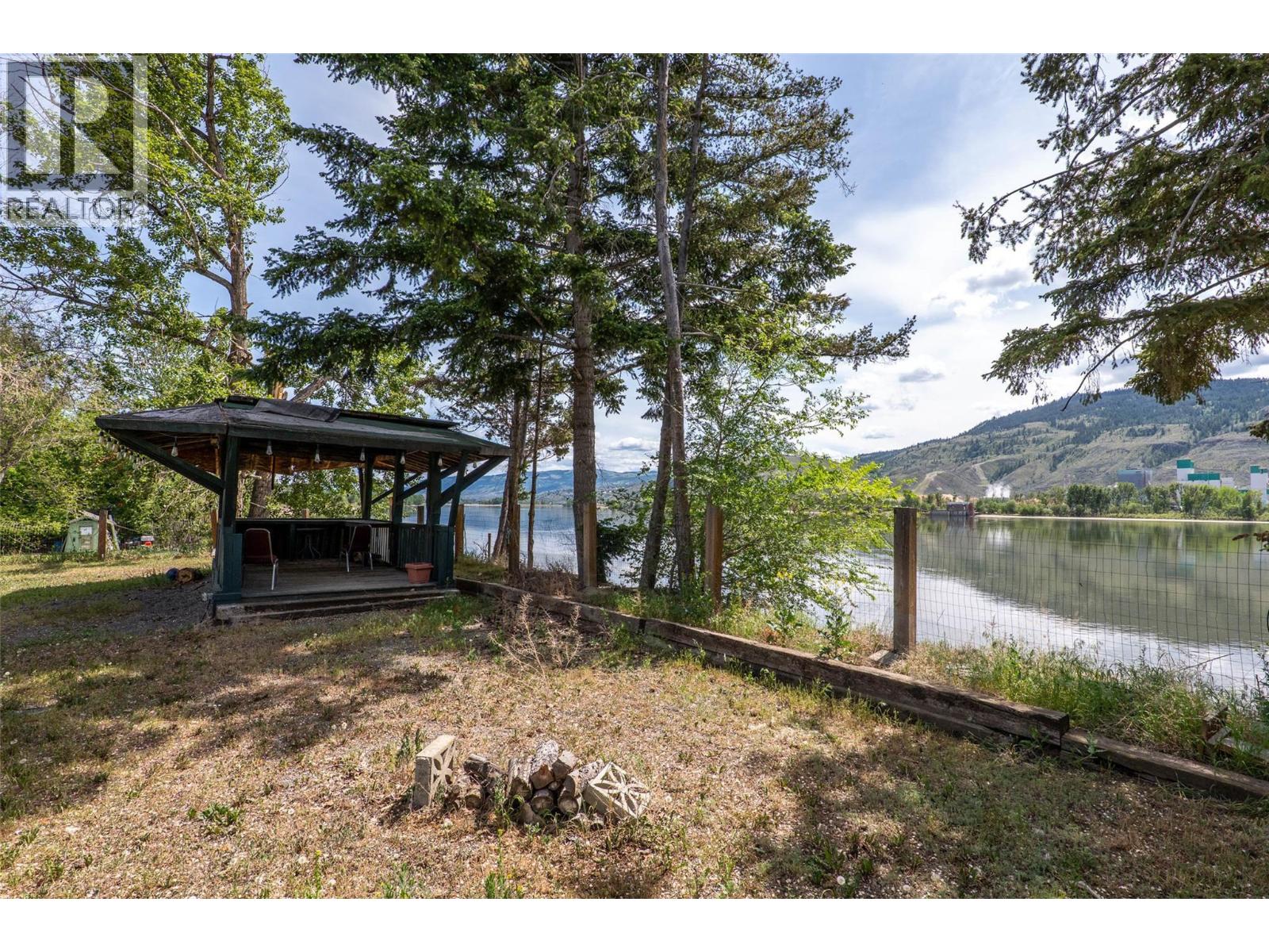  721 Strauss Street, Kamloops