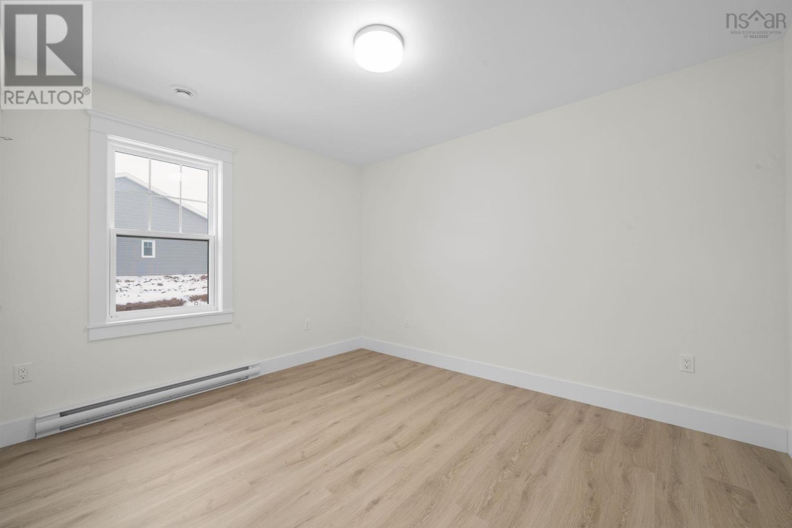 Property 22 of 25 of 34 Leaside Court