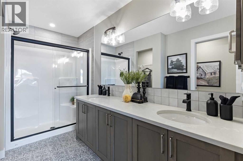 Single Family House for Sale in  Heartwood Lane SE Rangeview Calgary 