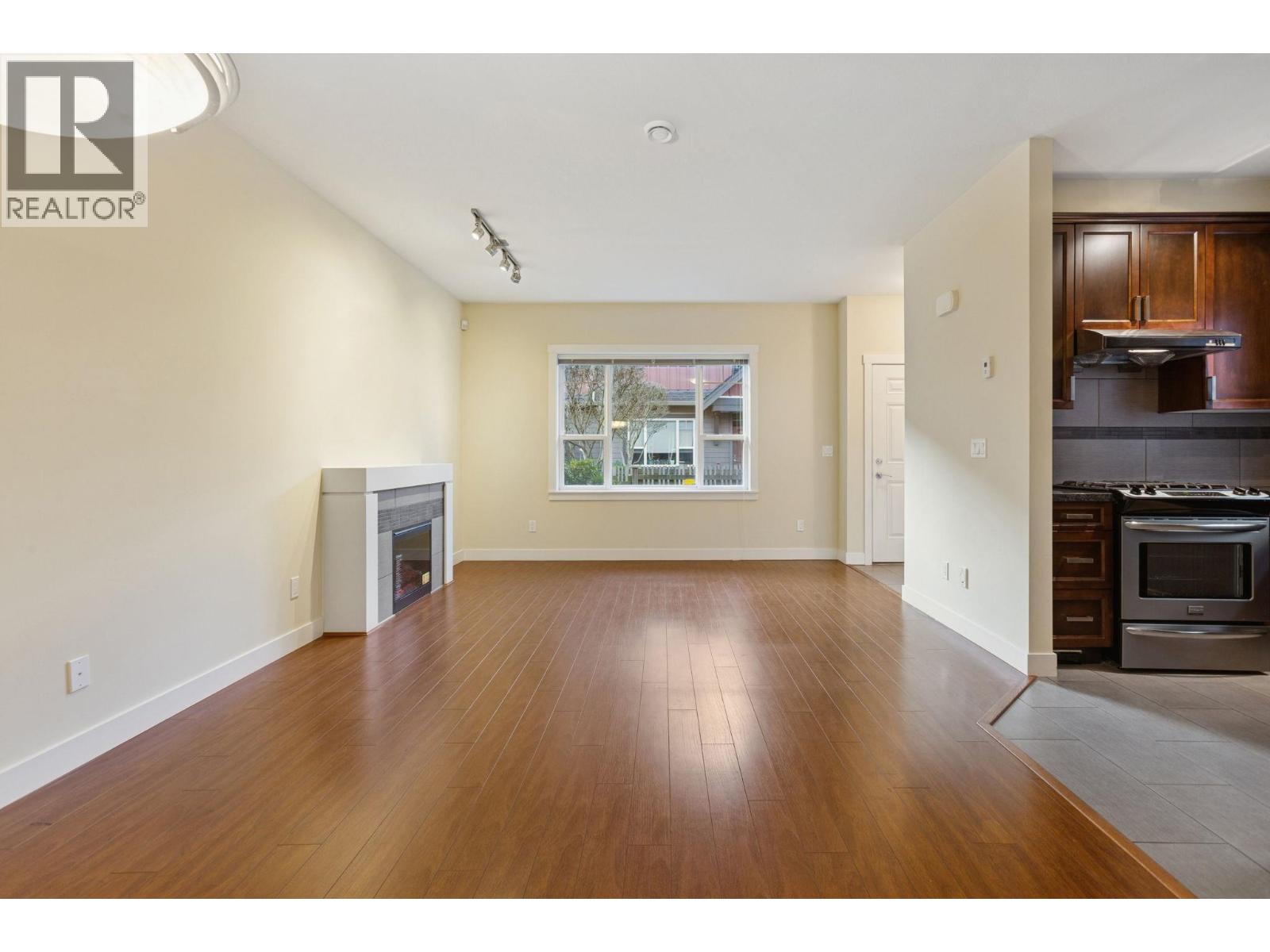 #15-9699 SILLS Avenue, Richmond