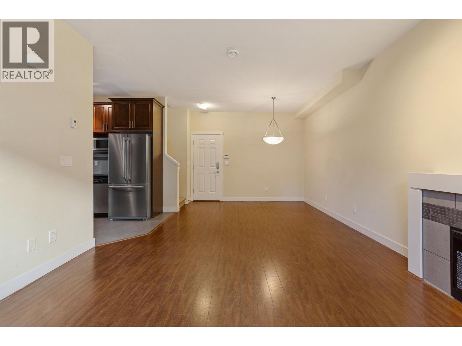 #15-9699 SILLS Avenue, Richmond