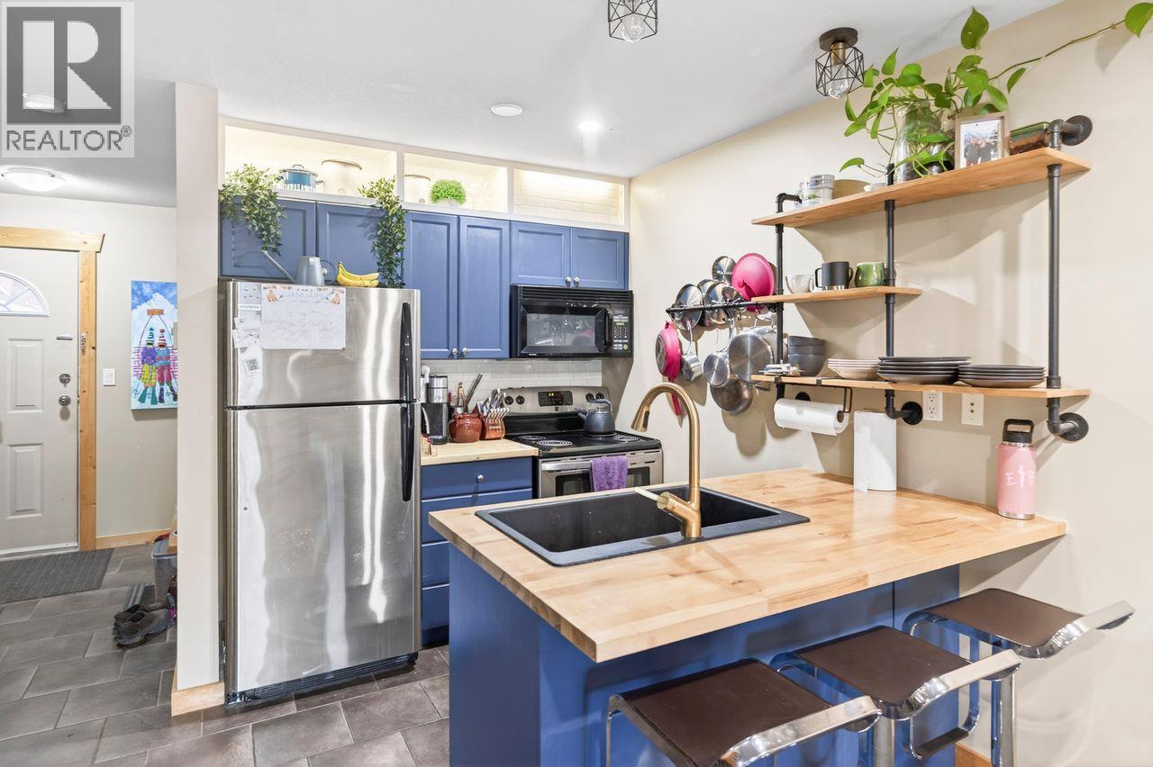 33 Rivermount Place Unit# 202, Fernie