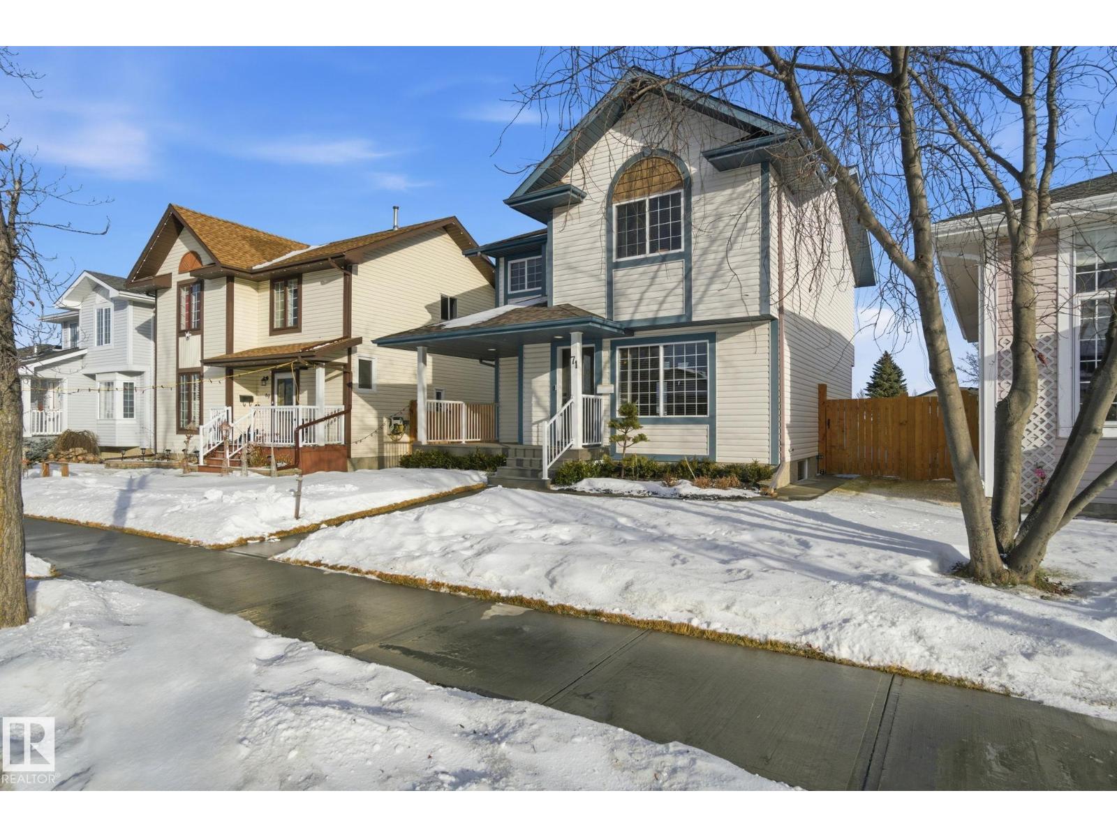 71 CALEDONIA DR, Leduc