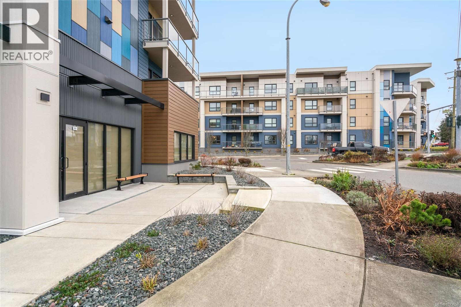 #104 164 Alberni Hwy - 19