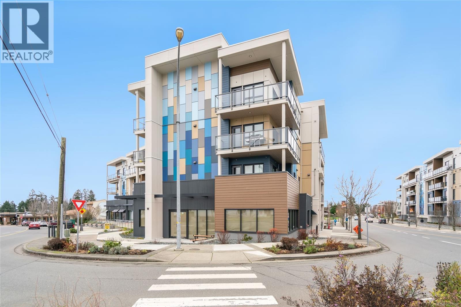 #104 164 Alberni Hwy - 2