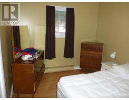 46 Main Road thumbnail 23
