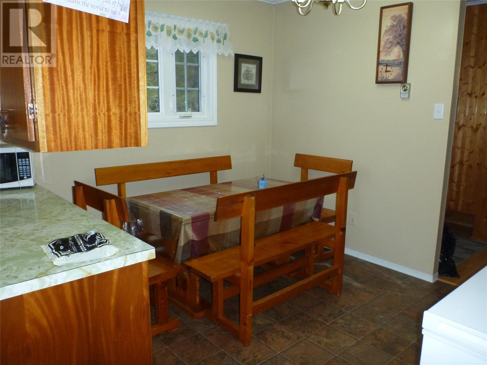 46 Main Road - 15