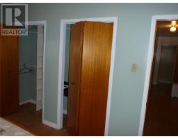 46 Main Road thumbnail 19