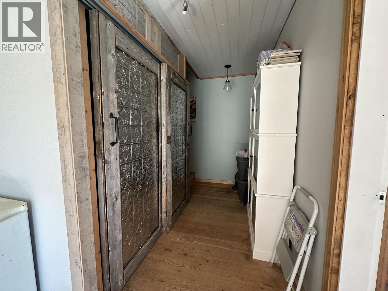 5973 CEDAR CREEK ROAD, Likely