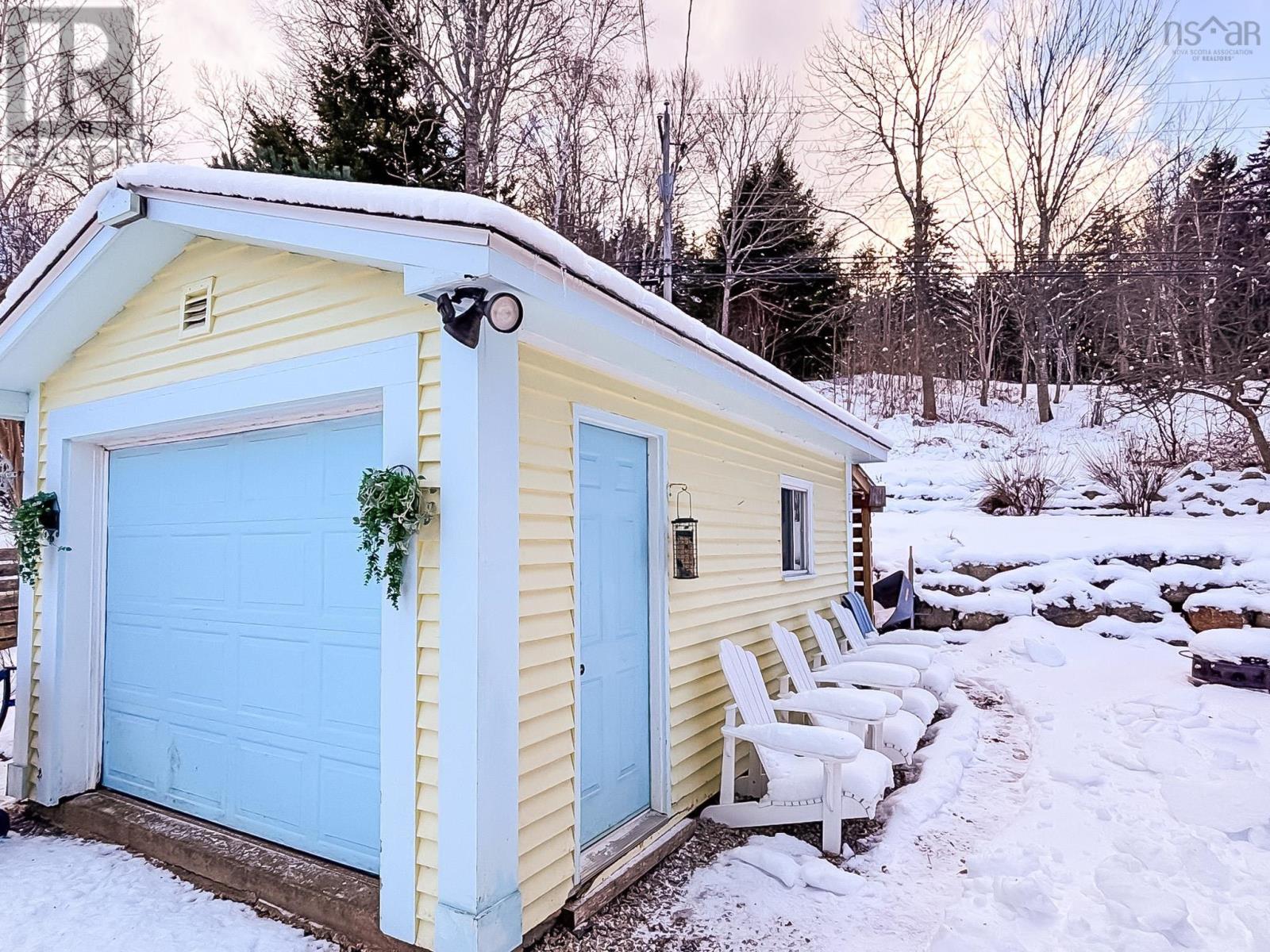 Property 38 of 46 of 3380 Highway 331