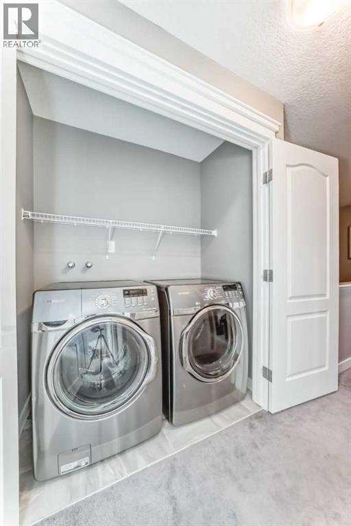 261 River Heights Drive, Cochrane