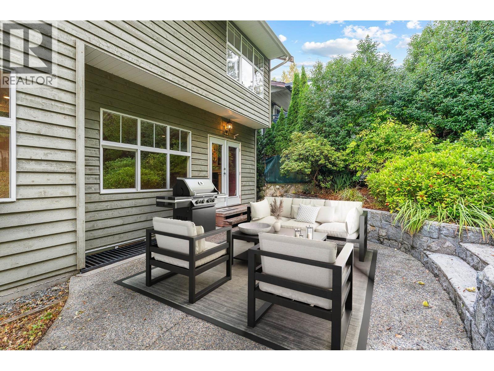 2958 MAHON AVENUE, North Vancouver