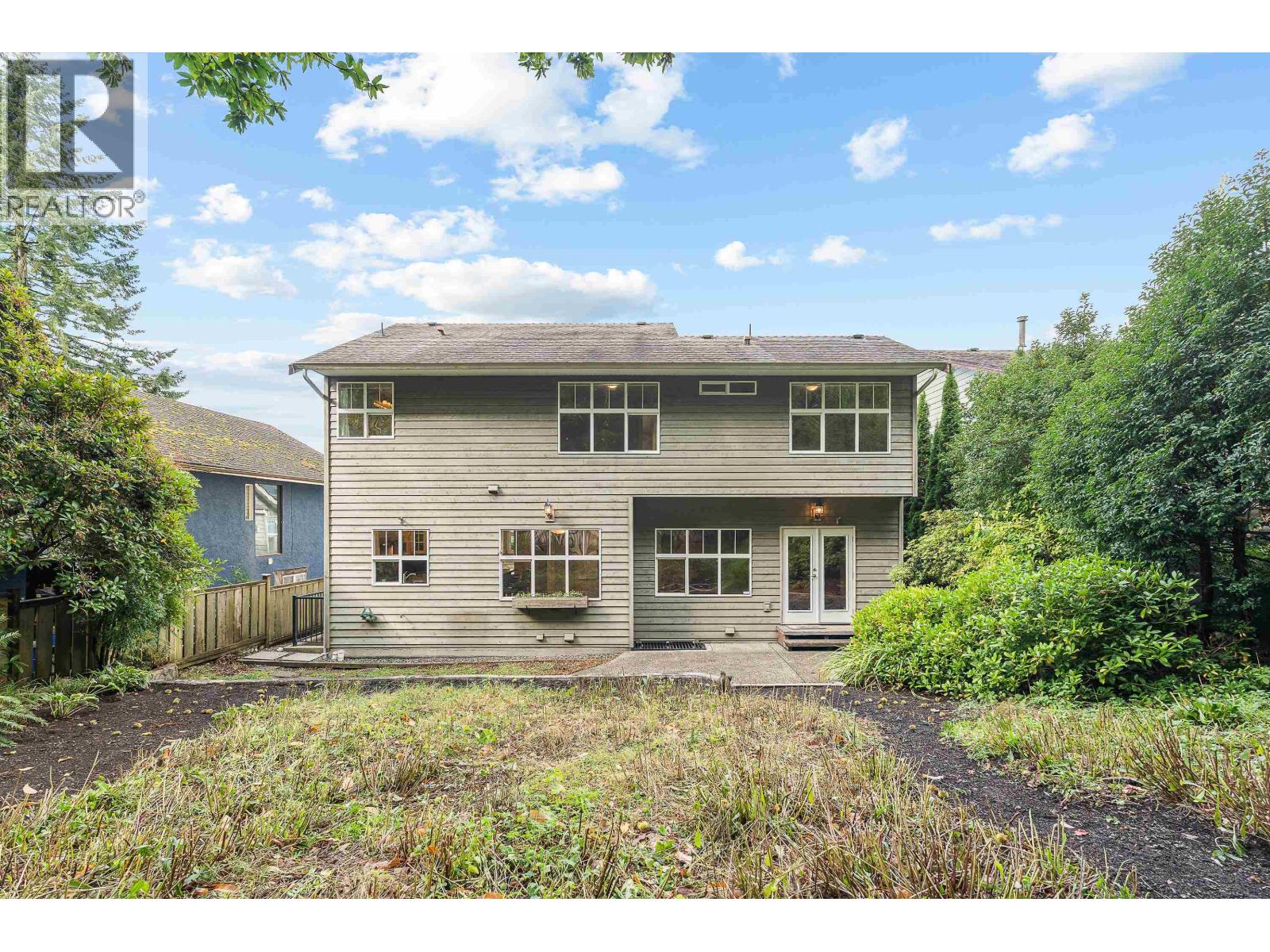 2958 MAHON AVENUE, North Vancouver