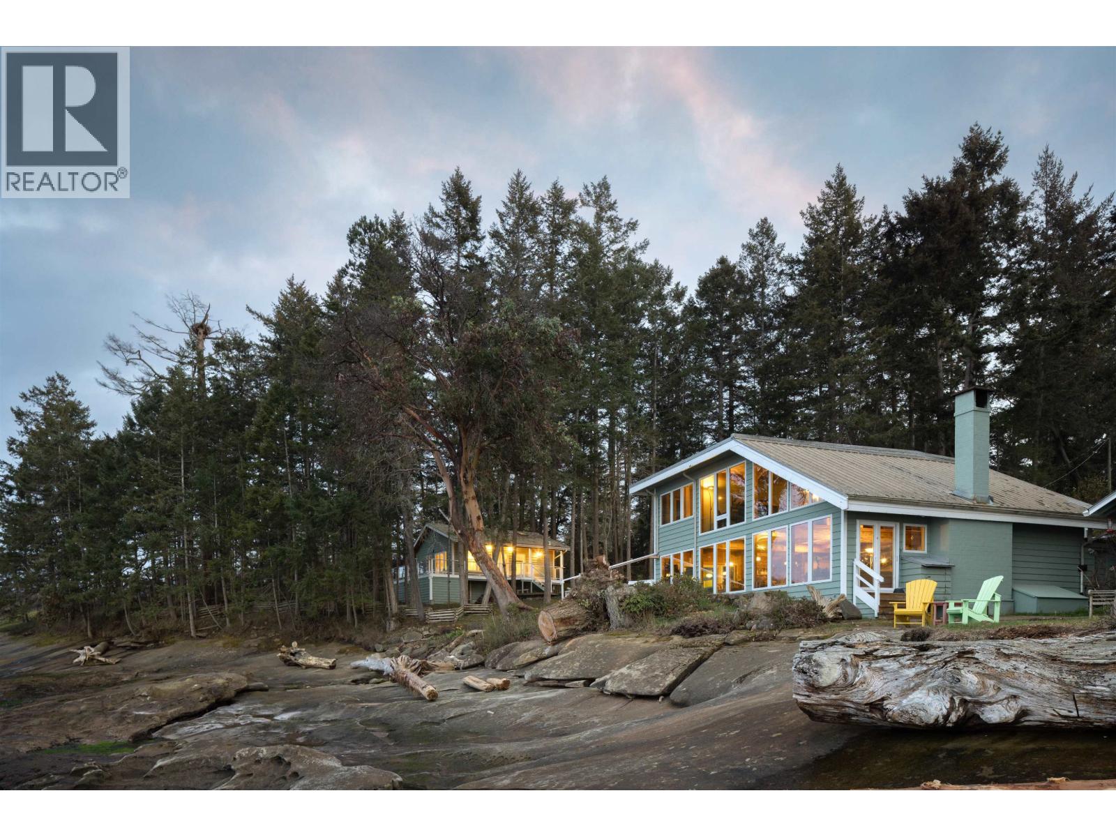 281 BELLHOUSE ROAD - Photo 4 of 40, Galiano Island, British Columbia