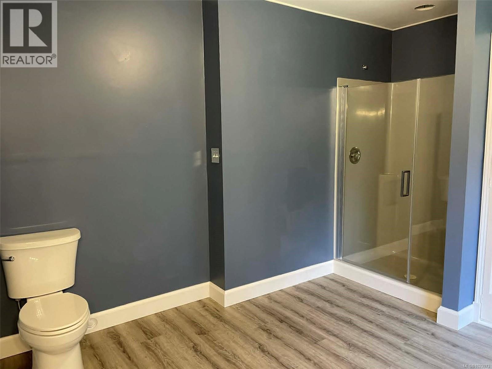 4755 Fairbridge Dr, Duncan