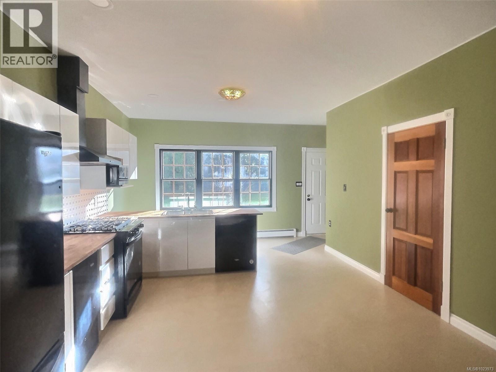 4755 Fairbridge Dr, Duncan