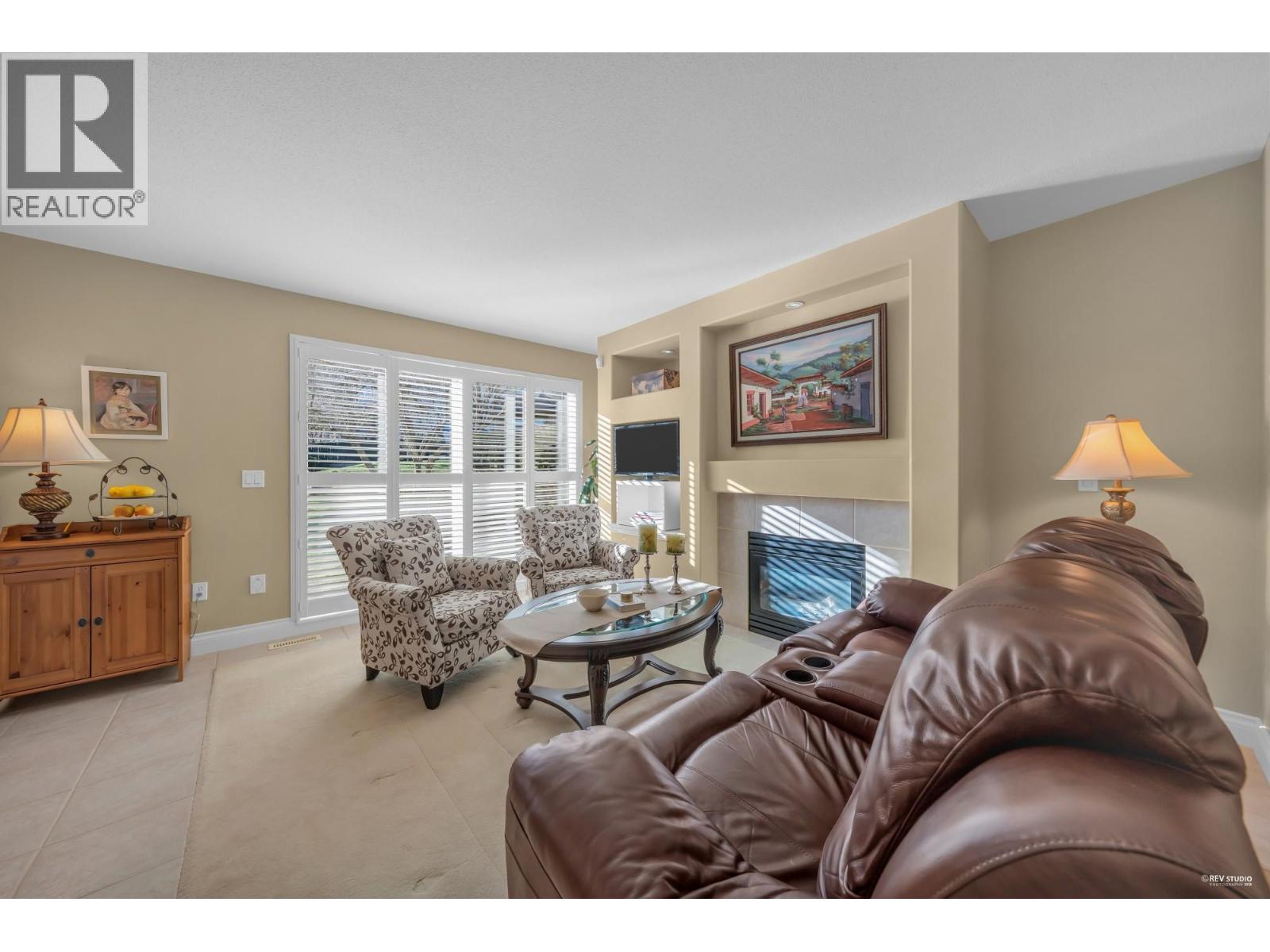 23 3405 PLATEAU BOULEVARD, Coquitlam