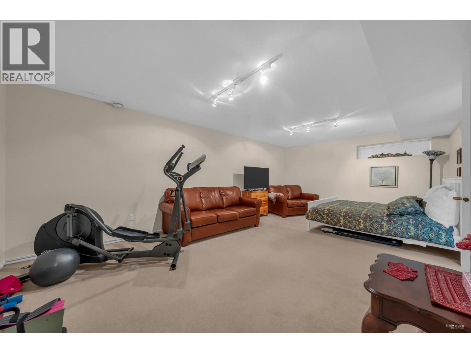 23 3405 PLATEAU BOULEVARD, Coquitlam