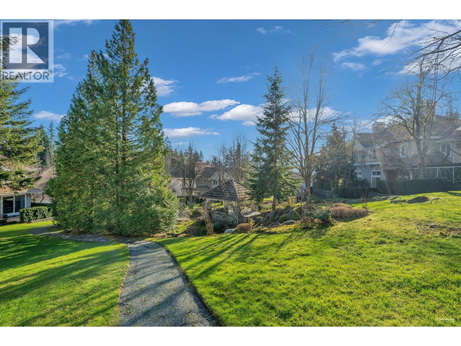 23 3405 PLATEAU BOULEVARD, Coquitlam