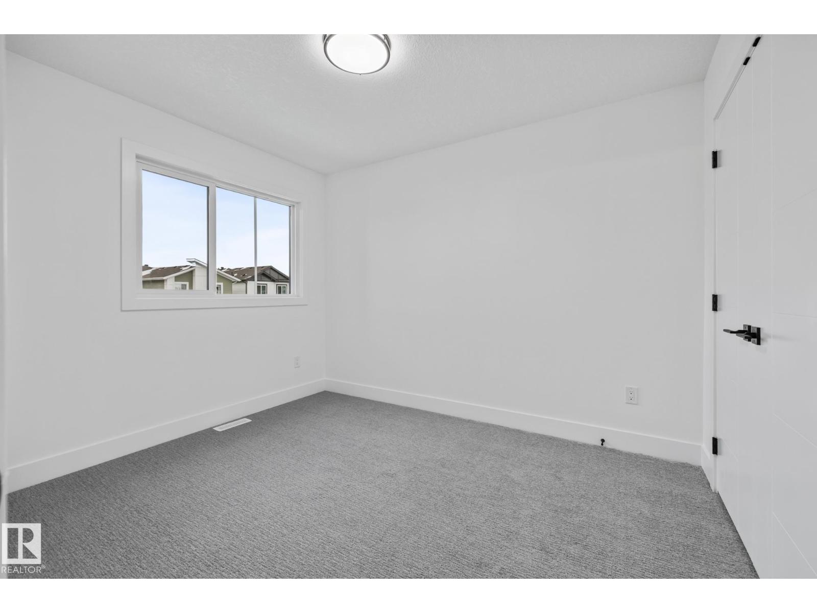 30 BLACKBIRD BN, Fort Saskatchewan