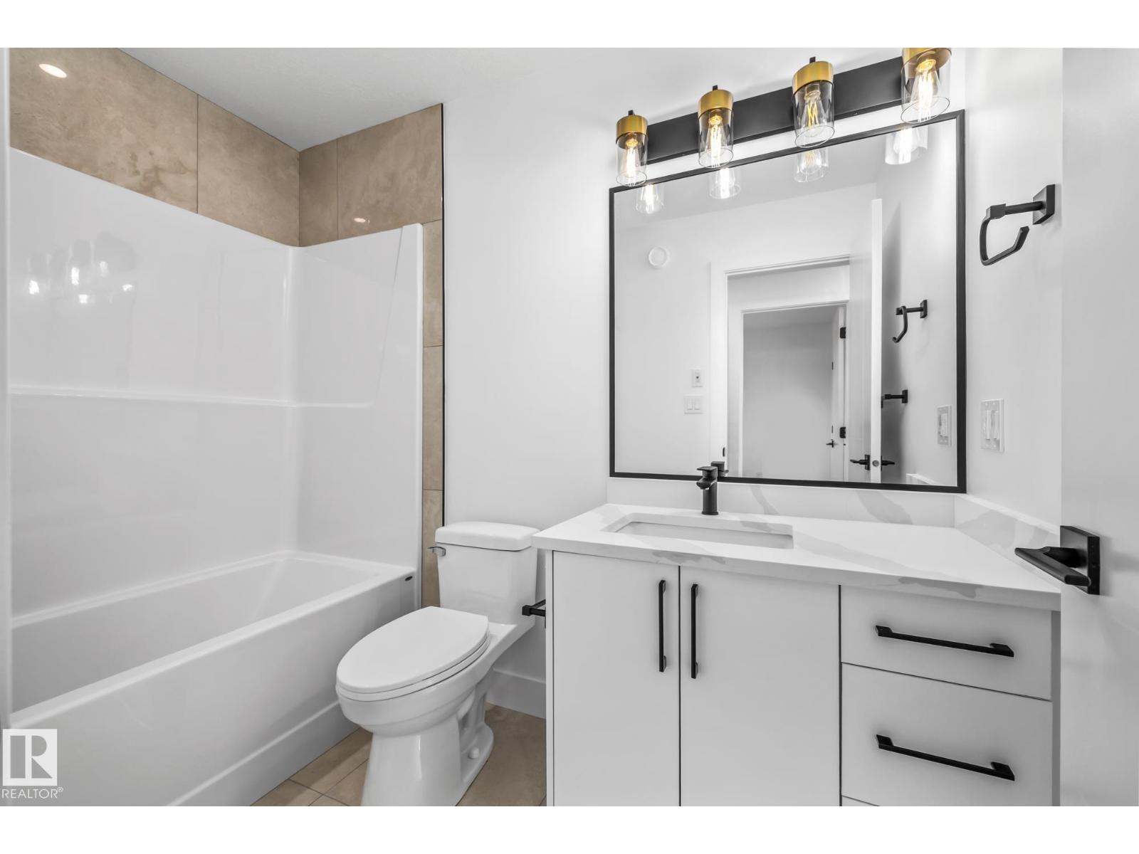 32 BLACKBIRD BN, Fort Saskatchewan