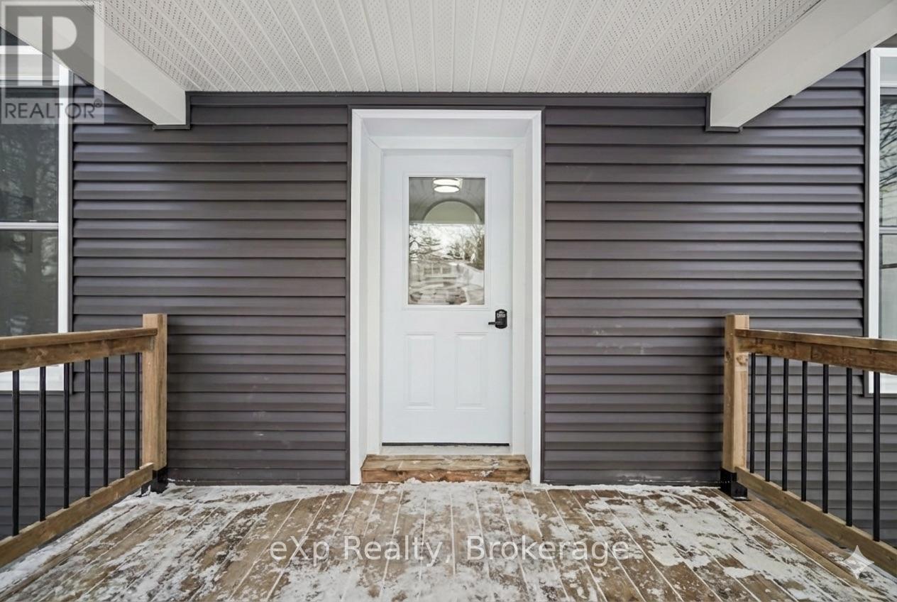 40 VICTORIA STREET S - Photo 4 of 46, Woodstock (Woodstock - South), Ontario