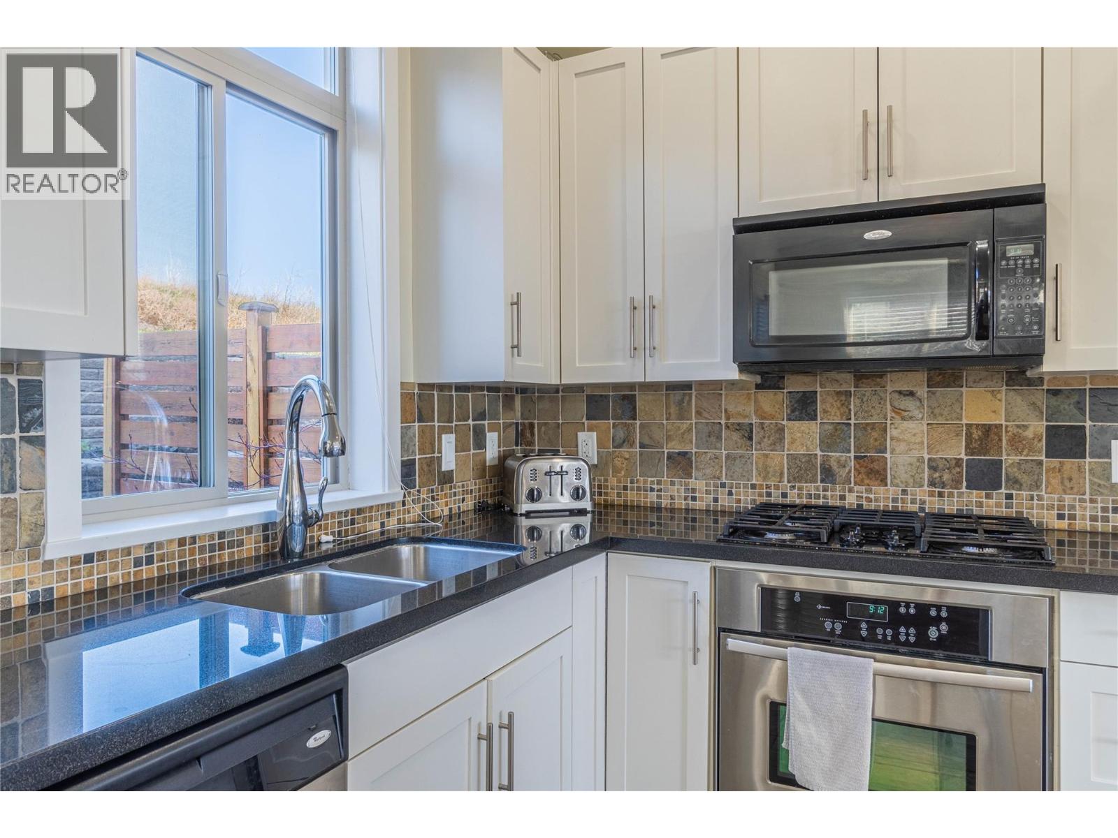 175 Holloway Drive Unit# 19, Kamloops