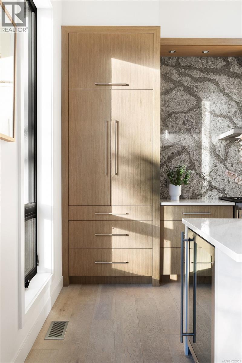 2151 Allenby St, Oak Bay