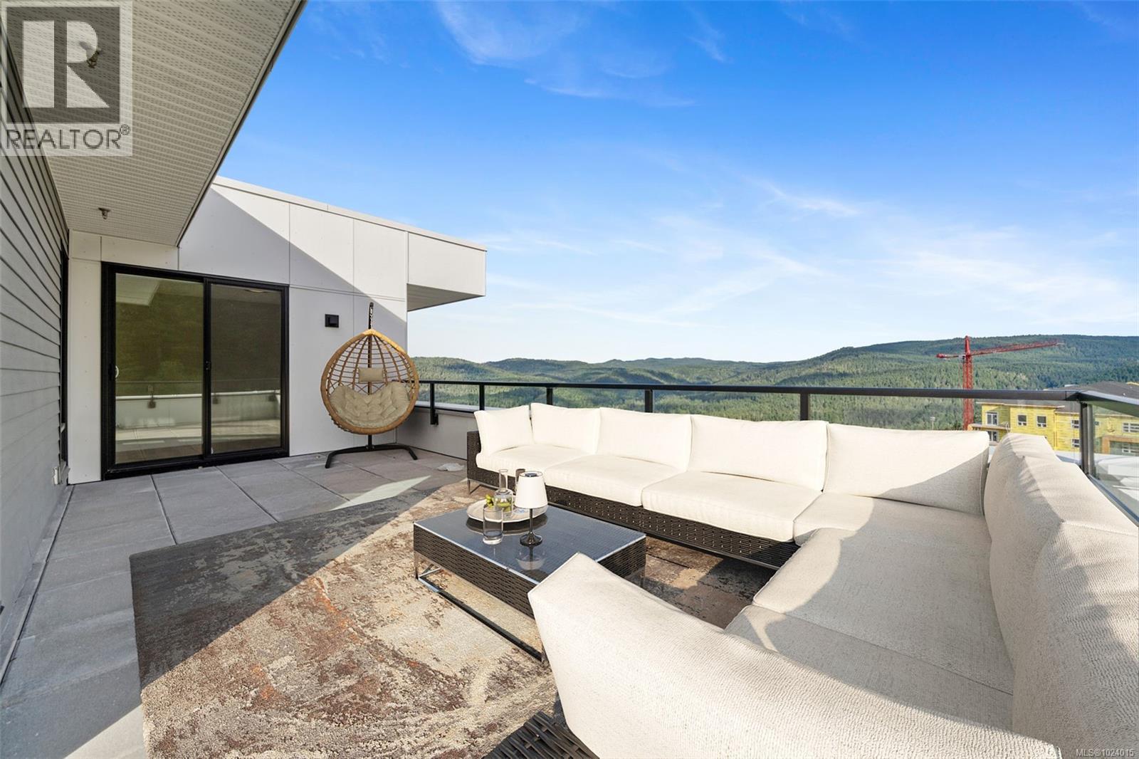 601 1810 Selenite Place, Langford