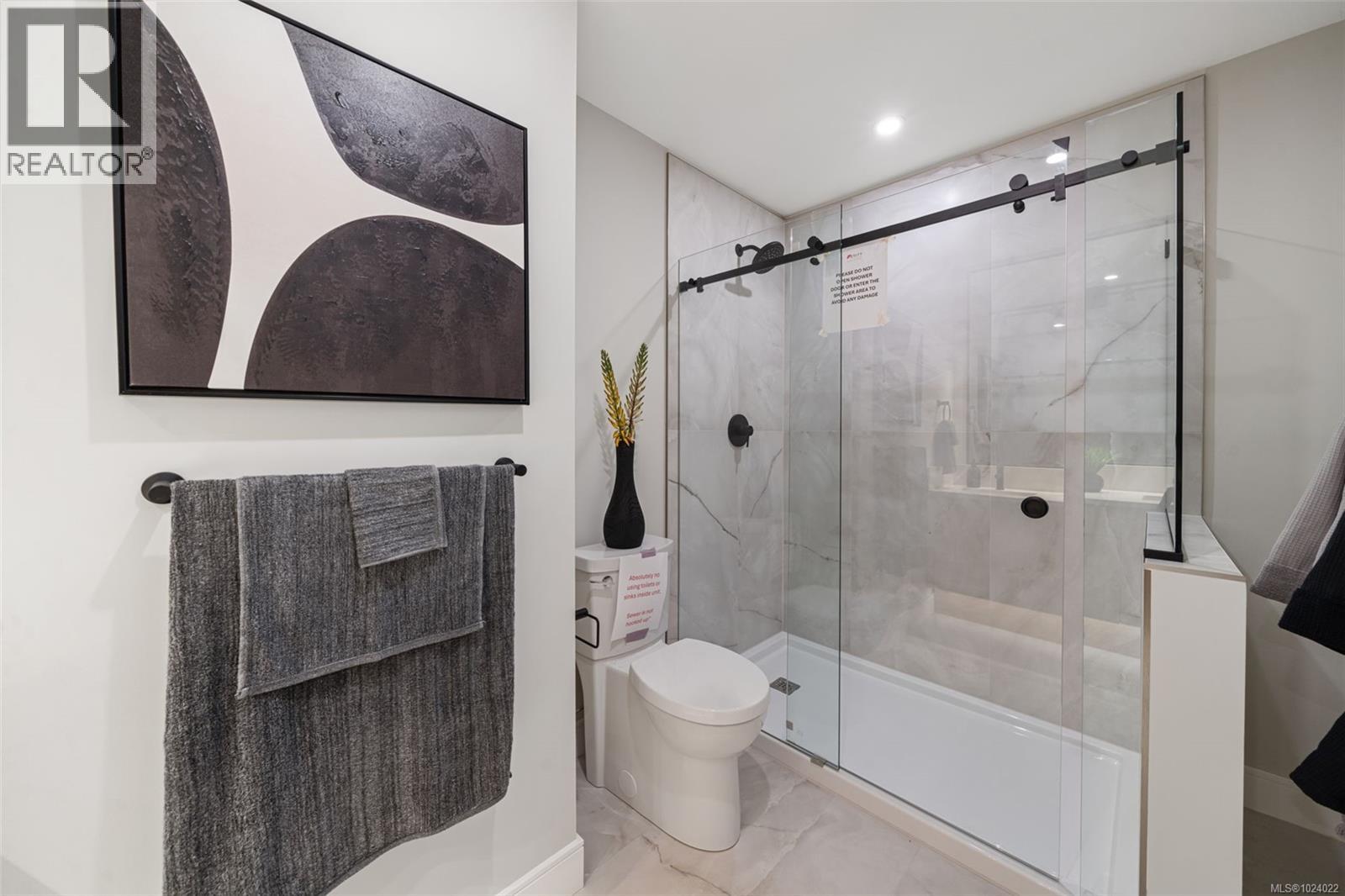 205 1810 Selenite Pl, Langford