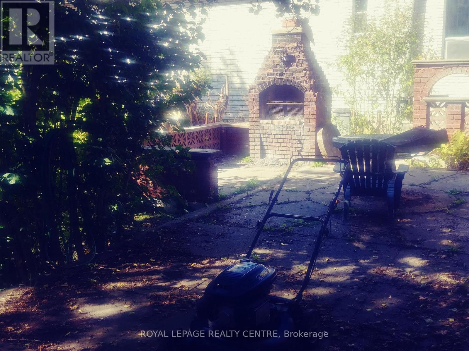 1534 CAWTHRA ROAD - 28
