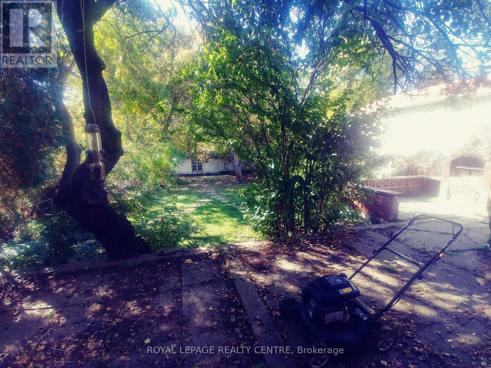 1534 CAWTHRA ROAD - 29