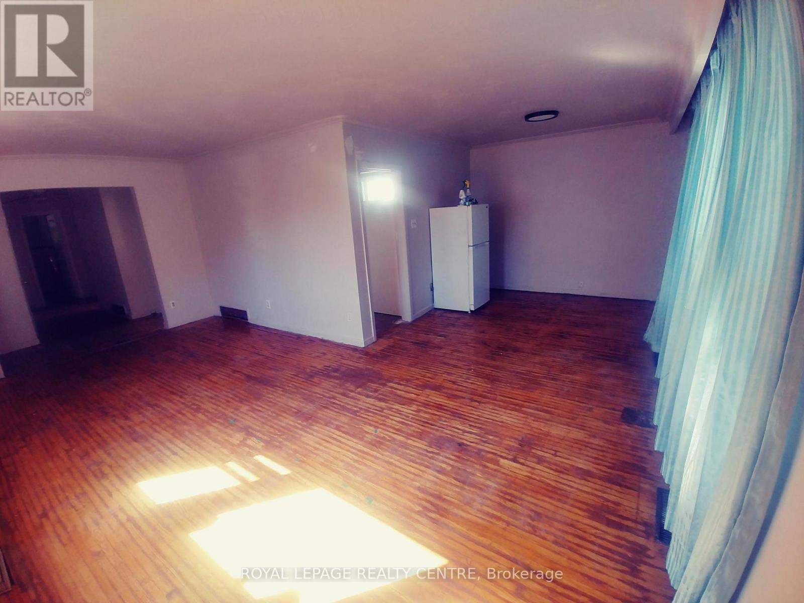 1534 CAWTHRA ROAD - 4