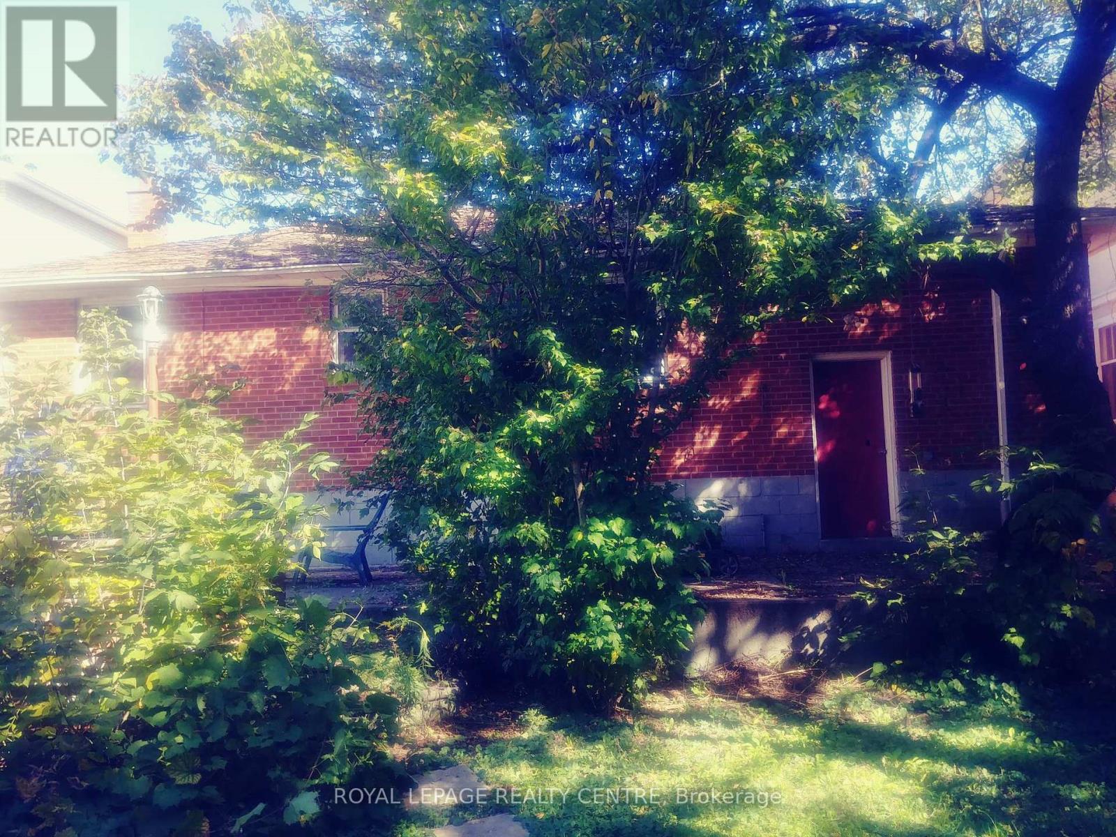 1534 CAWTHRA ROAD - 40