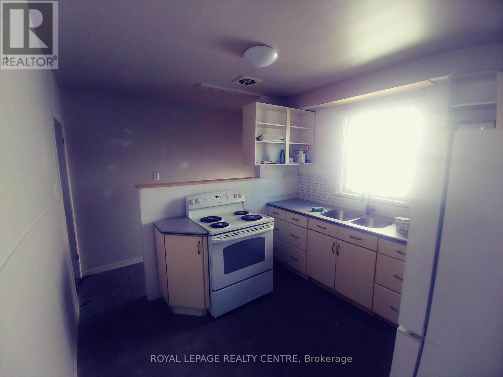 1534 CAWTHRA ROAD - 6
