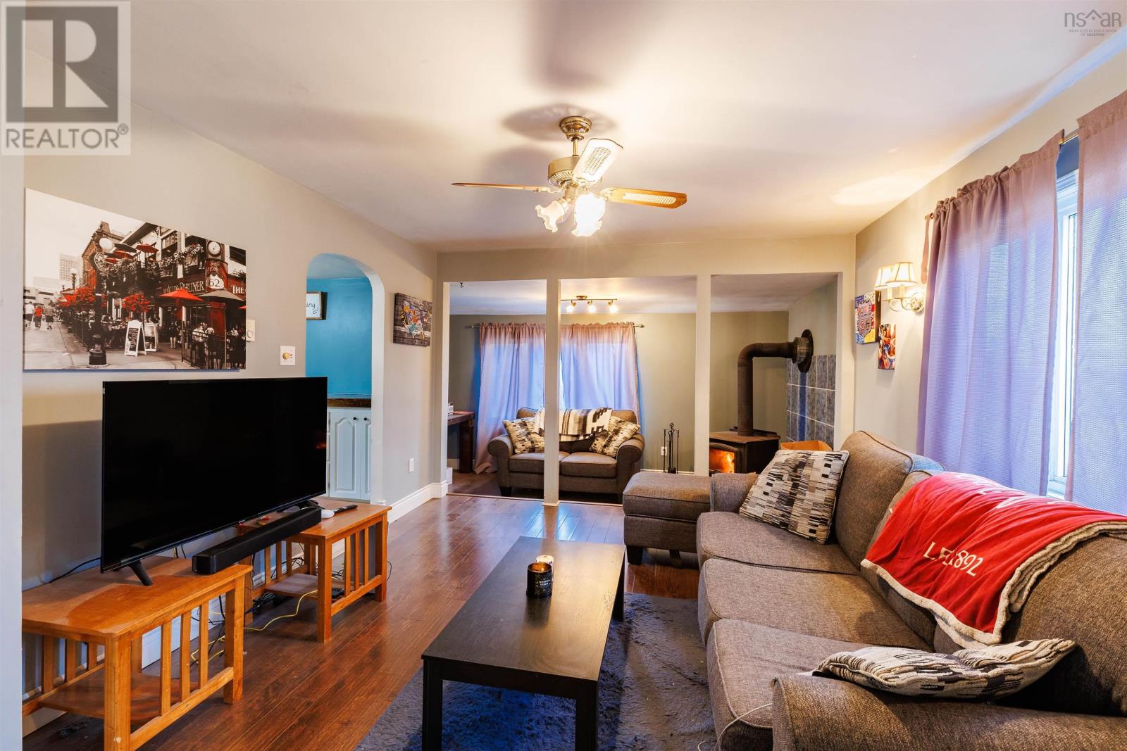 Property 11 of 17 of 3960 Highway 3