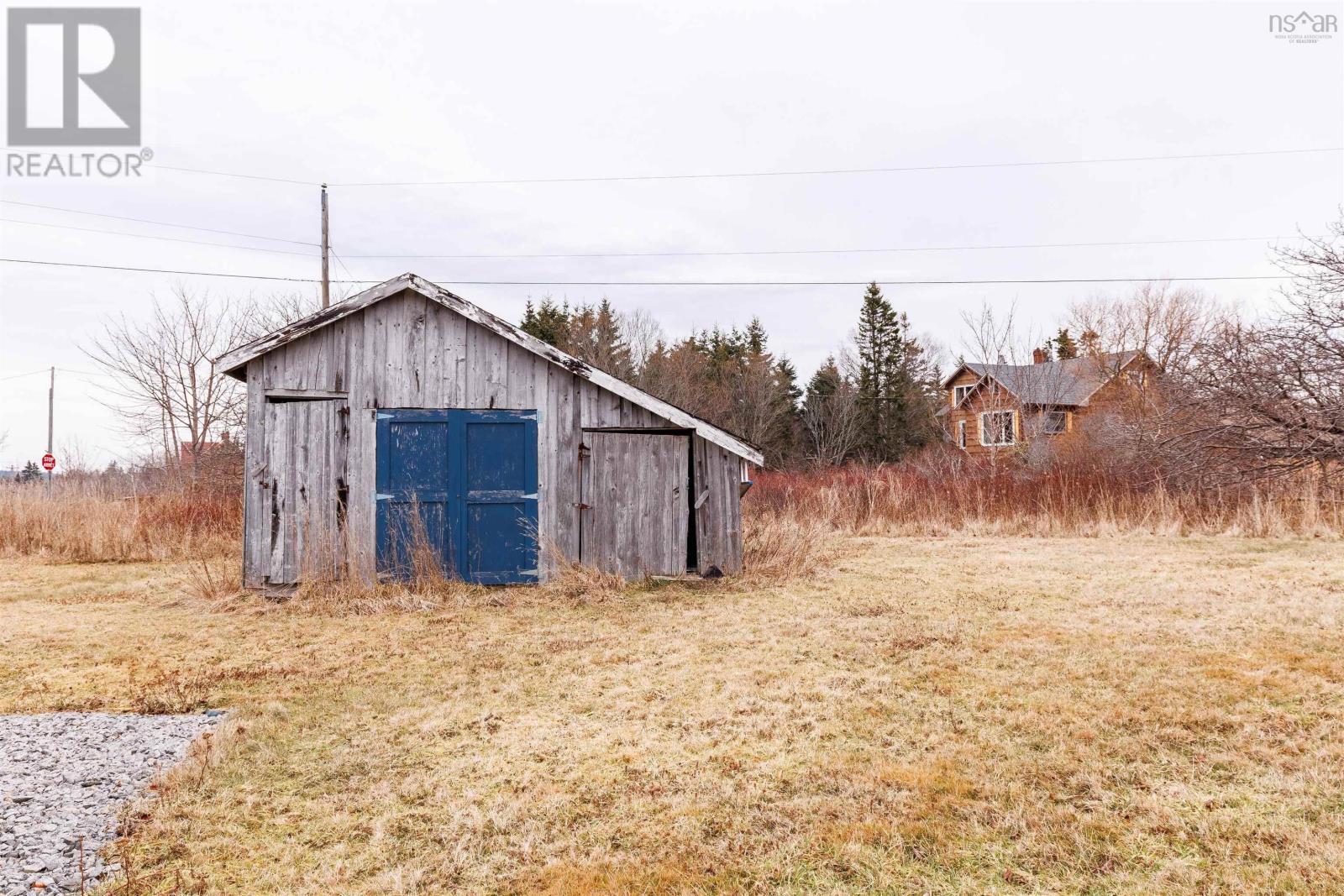 Property 2 of 17 of 3960 Highway 3