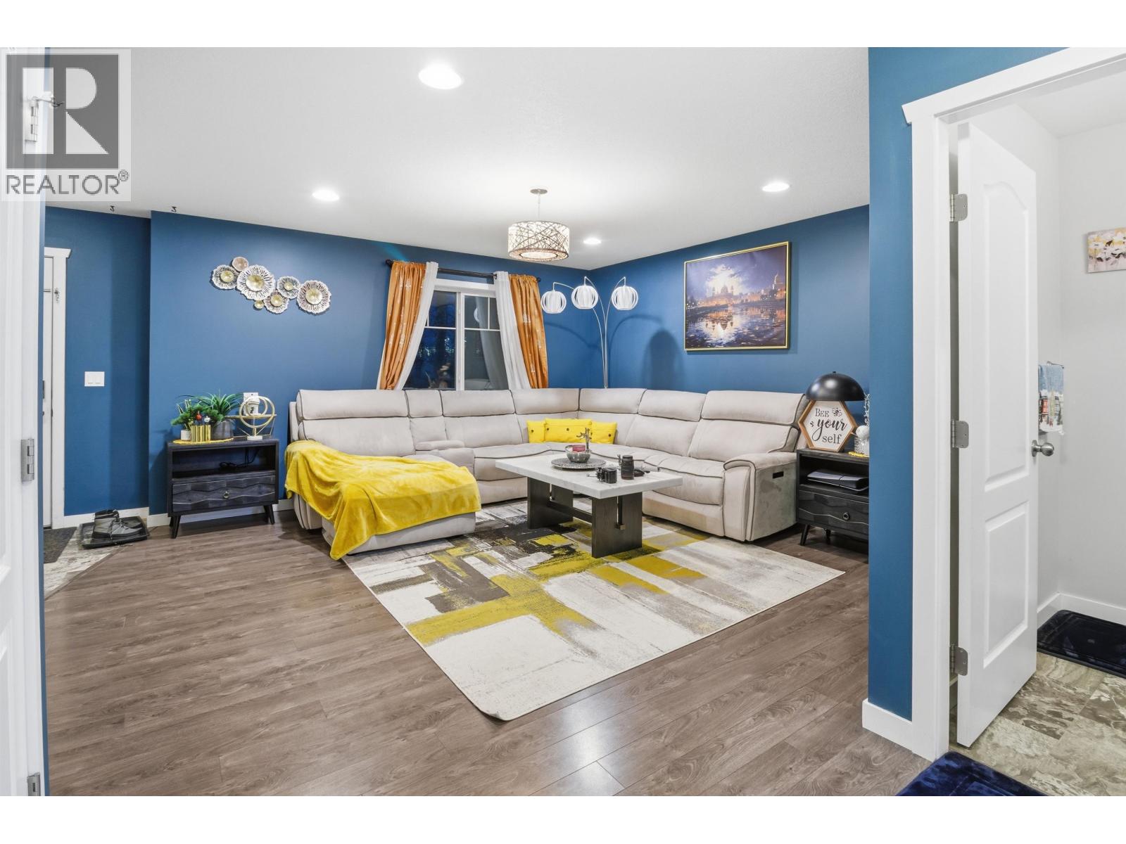 7617 89 AVENUE, Fort St. John