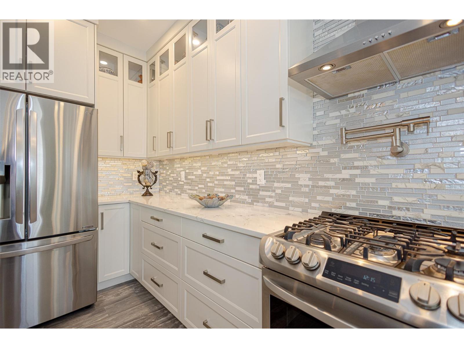  1077 Loseth Drive, Kelowna