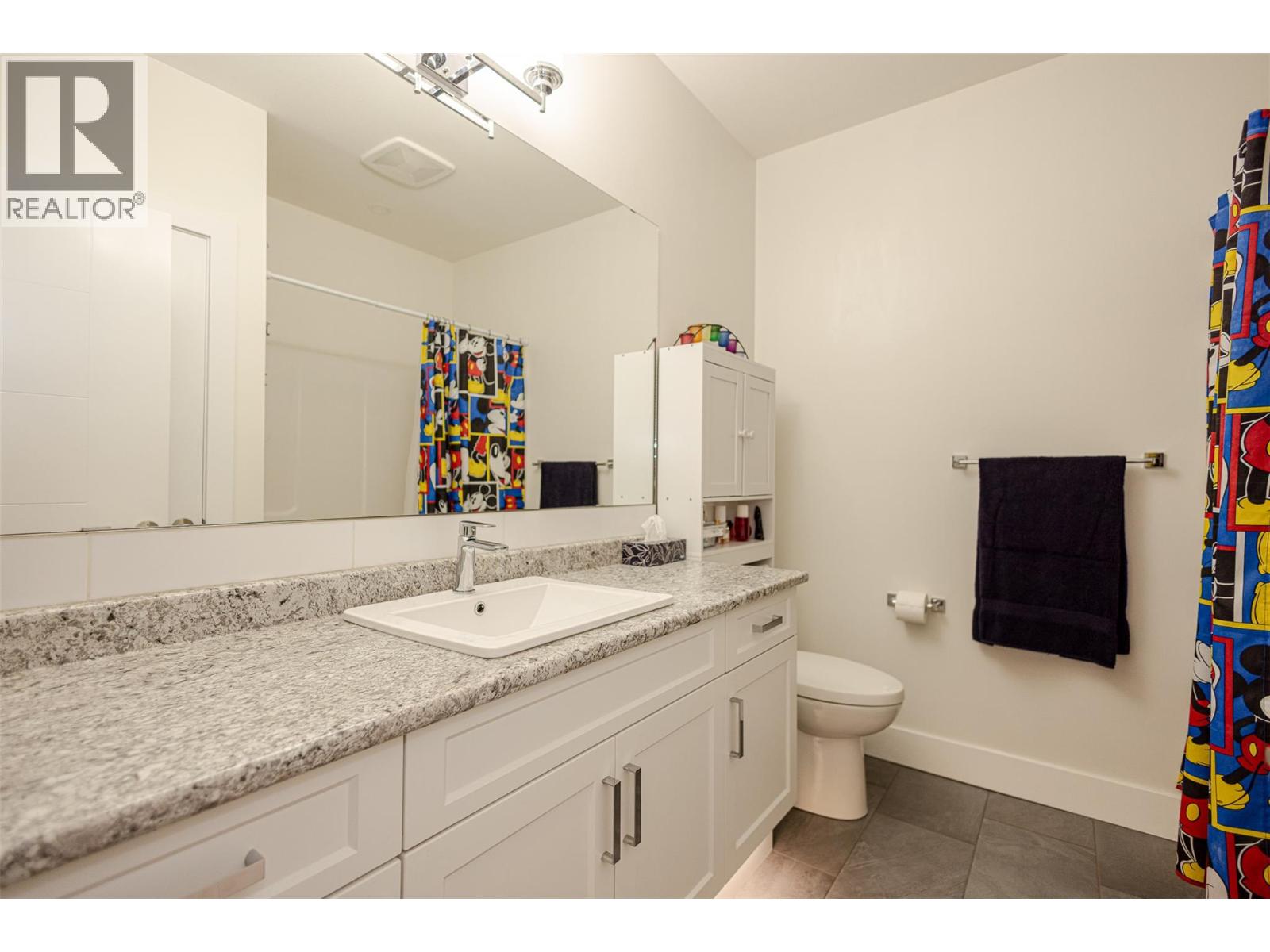 1077 Loseth Drive - 56
