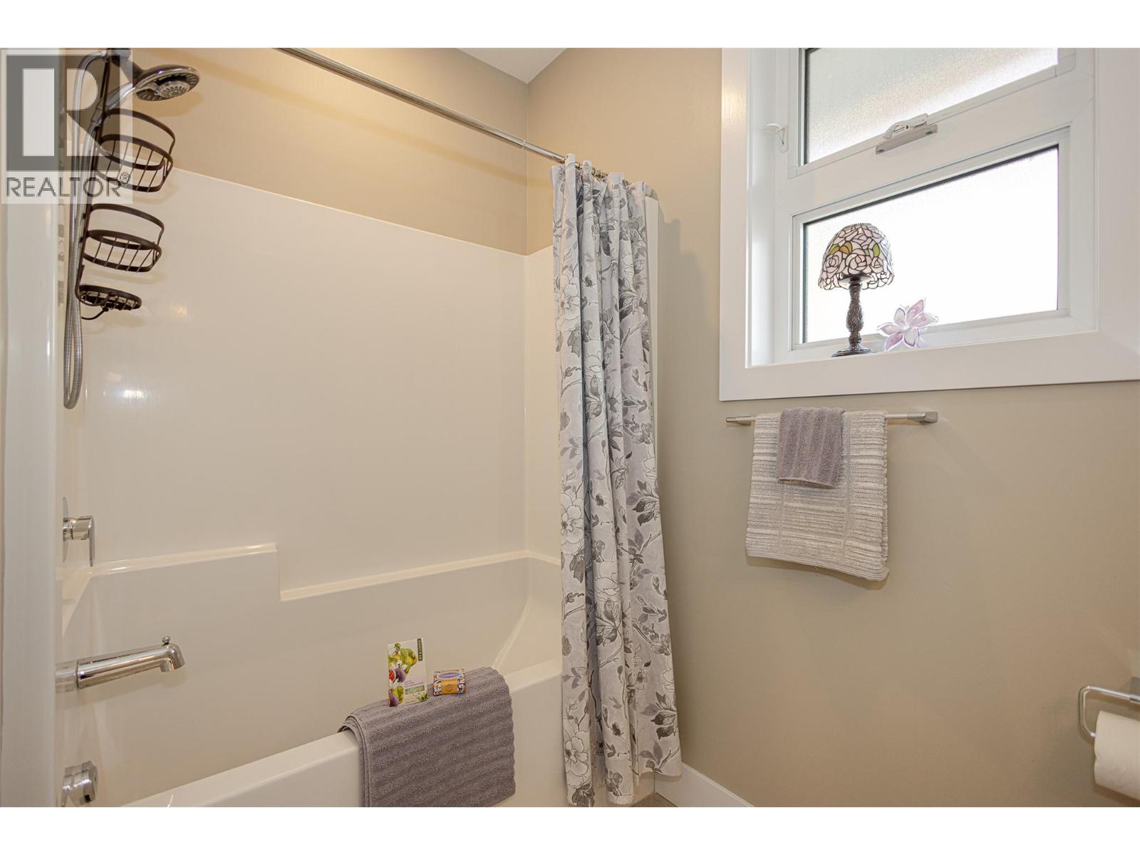 1077 Loseth Drive - 64