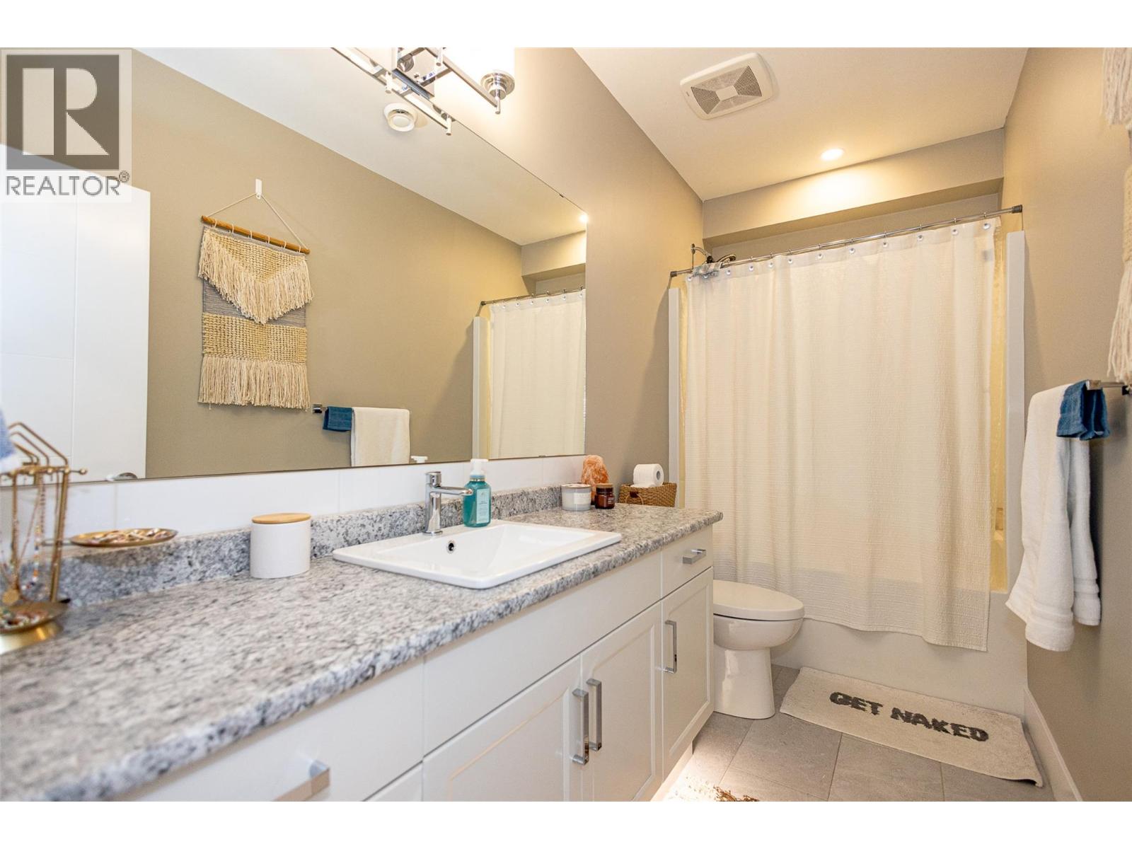  1077 Loseth Drive, Kelowna